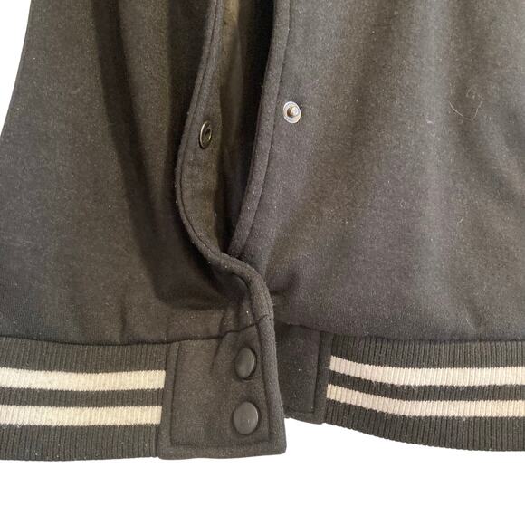 Yoki Blue White Faux Leather Preppy AC Patch Lightweight Varsity Jacket Sz Small - Picture 8 of 16